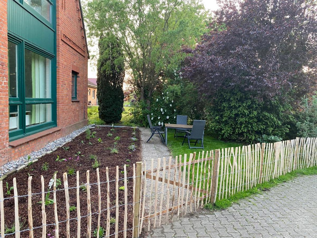 Ferienwohnung Garten Eben Rullstorf Ngoại thất bức ảnh